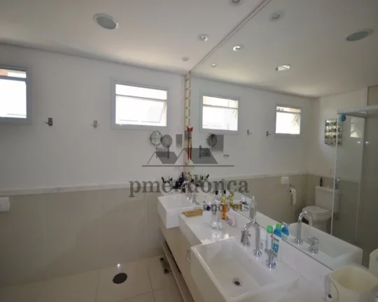 Imagem Apartamento em alto padrão em Perdizes, com amplo terraço gourmet envidraçado, 3 suítes totalmen...