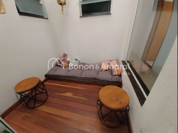 Imagem Lindo projeto arquitetônico em um dos condomínios mais valorizados da cidade! Esta charmosa casa t...