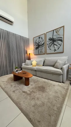 Imagem Casa 4 Quartos semi mobiliada Condomínio Belvedere 1