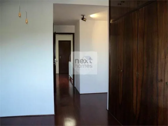 Imagem Casa à venda com 3 quartos, sendo 1 suíte, em Butantã, São Paulo - SP