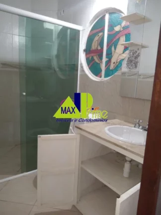 Imagem Imperdível! Casa à venda em São Paulo-SP, no Jardim Laone, com 3 quartos, 2 suítes, 2 salas, 4 banheiros, 4 vagas de garagem, 557m².