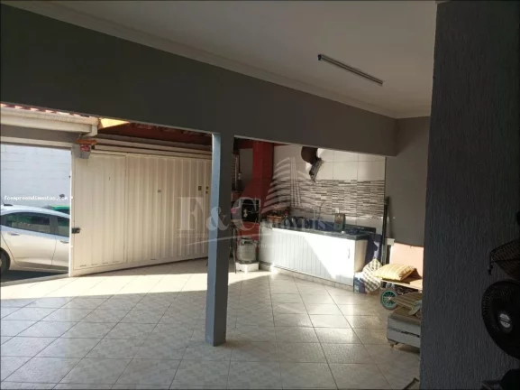 Imagem Casa para Venda em Limeira, Jardim Ipanema, 2 dormitórios, 1 banheiro, 3 vagas