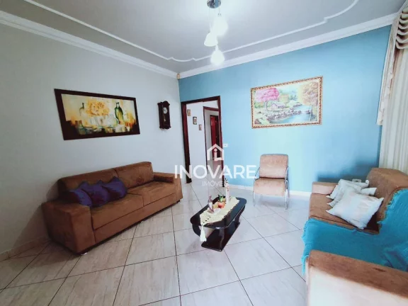 Imagem Casa com 4 dormitórios à venda, 273 m² por R$ 600.000,00 - Setor Afonso Pena - Itumbiara/GO