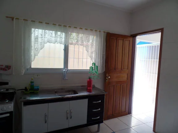 Imagem Sobrado com 2 dormitórios à venda, 77 m² por R$ 320.000,00 - Balneário Itaguaí - Mongaguá/SP
