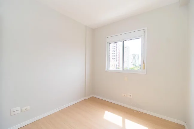Imagem Apartamento de 2 quartos no bairro Rebouças