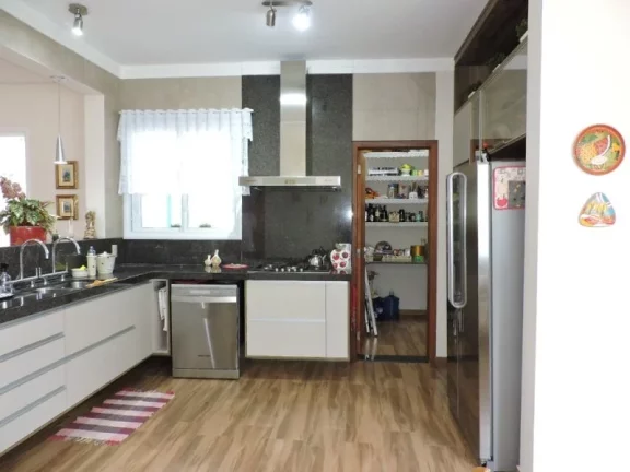 Imagem MIRANTE DO VALE. CASA COM 4 SUÍTES À VENDA, 440 M² EM TERRENO DE 1.600 M -