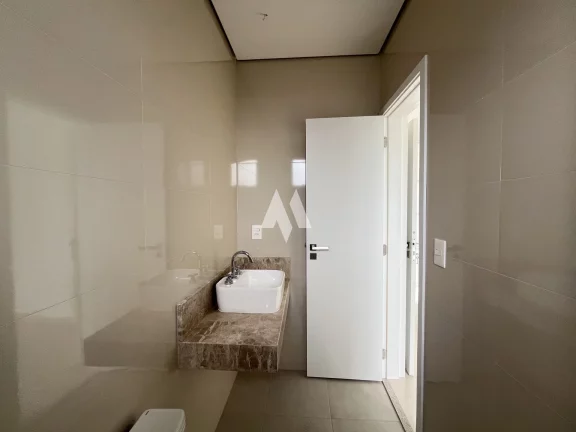Imagem Apartamento Alto Padrão à venda com 3 suítes e Vista para o mar no bairro José Menino em Santos/SP