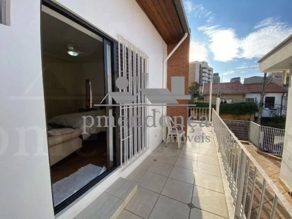 Imagem Casa de Vila em rua fechada a poucas quadras do Parque da Agua Branca.