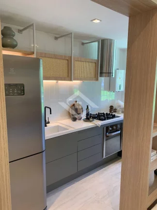 Imagem Apartamento Exclusivo para Venda na Península: 2 Suítes, 74m²