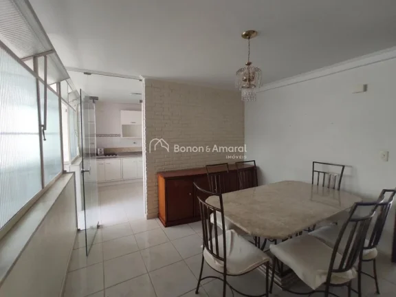 Imagem Amplo apartamento com 3 quartos, sendo 1 suíte, sala com 2 ambientes, cozinha planejada, área de s...