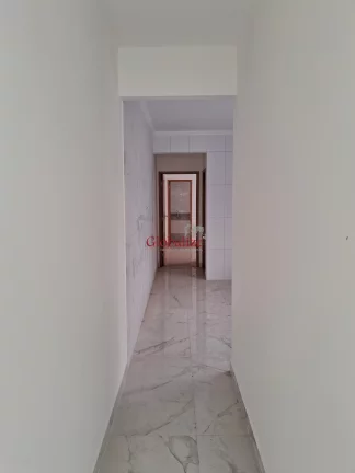 Imagem Belíssima casa alta Duplex em Santos na Ponta da Praia com duas garagens e churrasqueira a venda por R$ 990.000,00