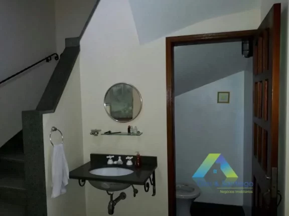 Imagem ACLIMAÇÃO Sobrado 350M² e EDICULA, 3 dormitórios 1 suíte, varanda gourmet, 7 vagas a 800 metros da estação do metro Vergueiro !!!