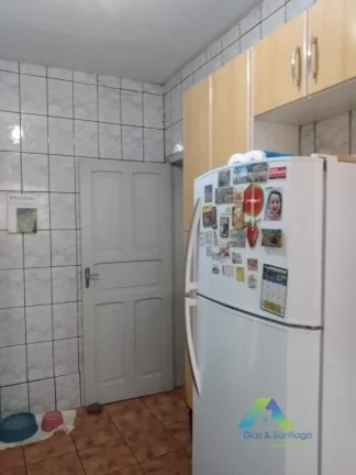 Imagem Casa com ótima localização com 2 dormitórios, 2 vagas de garagem com valor ,excelente!!!
