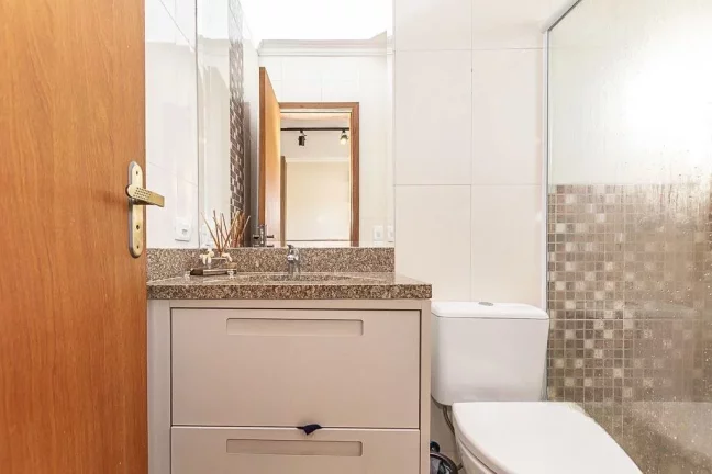 Imagem Sobrado com 3 suítes em condomínio no Santo Inacio