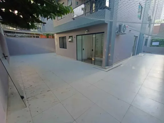 Imagem Apartamento com 2 dormitórios e 1 vaga de garagem em Balneário Camboriú/SC