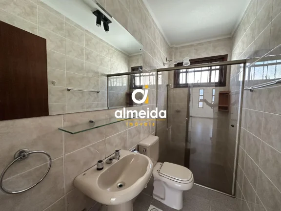 Imagem CASA EXCELENTE EM BAIRRO NOBRE