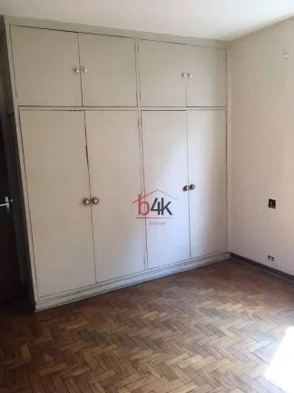 Imagem Apartamento com 3 dormitórios à venda em Moema!
