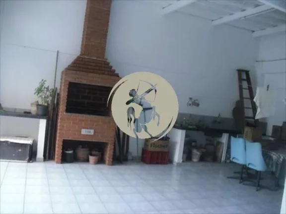 Imagem SOBRADO NO GONZAGA SOBRADO A VENDA NO BAIRRO DO GONZAGA EM SANTOS PROXIMO A PRAIA