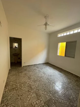 Imagem Ótima casa com dois dormitórios - Vila Caiçara - Praia Grande.