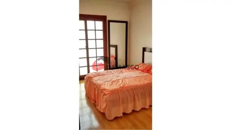 Imagem Sobrado à venda 3 Quartos, 1 Suite, 10 Vagas, 270M², Vila Palmares, Santo André - SP