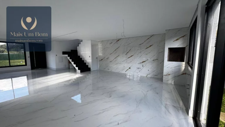 Imagem Sobrado Tríplex com Terraço em condomínio fechado com Piscina, 3 suítes, 171 m² por R$ 1.290.000 - Santa Cândida - Curitiba/PR