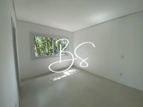 Imagem CASA RESIDENCIAL em GRAMADO - RS, Vale das Colinas