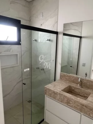 Imagem Casa Térrea com 170m em condomínio fechado