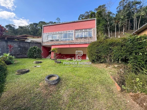 Casa com 2 dormitórios à venda, 130 m² por R$ 300.000,00 - Albuquerque - Teresópolis/RJ