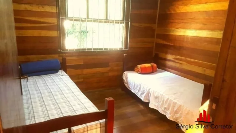 Imagem Casa para Venda com 03 quartos no Vale Encantado.