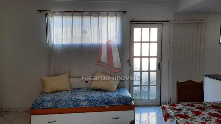 Imagem Casa Triplex c/ 3 Quartos ... Vaga de Estacionamento.