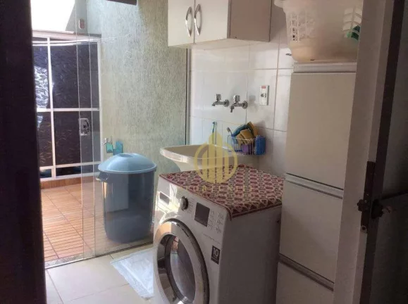 Imagem Casa com 3 dormitórios à venda, 215 m² por R$ 898.000,00 - Jardim Botânico - Ribeirão Preto/SP