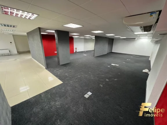 Imagem ACEITA PROPOSTAS - OPORTUNIDADE ÚNICA PARA INVESTIR NO SEU NEGÓCIO - LOJA COM 600M² TOTALMENTE CLIMATIZADA na RETA DA PENHA - VITÓRIA!