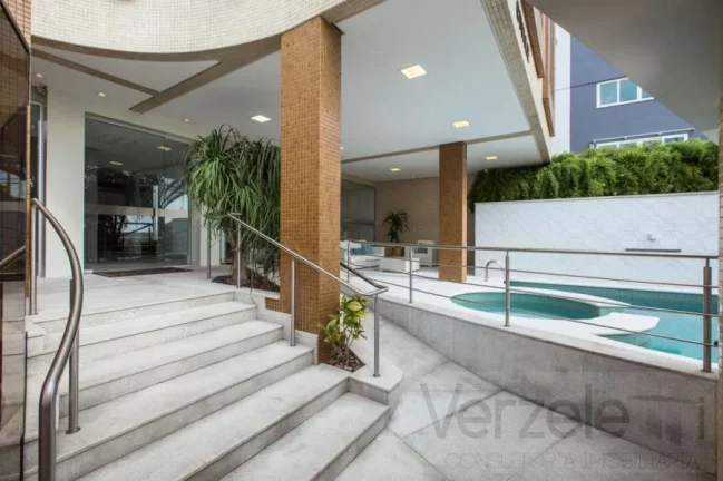 Imagem Frente ao Mar para Venda em Balneário Camboriú / SC no bairro Centro