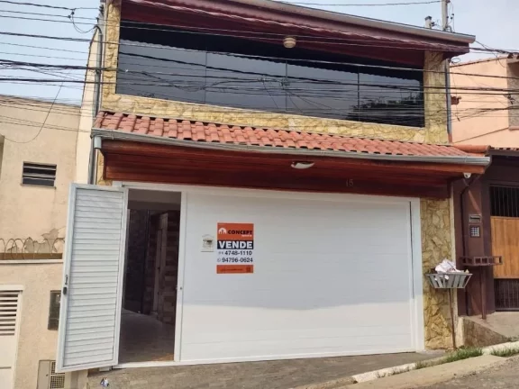 Imagem Sobrado com 3 dormitórios à venda, 220 m² por R$ 760.000,00 - Vila Júlia - Poá/SP