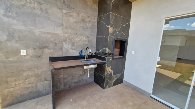 Imagem Casa em Condomínio para Venda em Brasília, Setor Habitacional Tororó (Jardim Botânico), 3 dormitórios, 1 suíte, 3 banheiros, 2 vagas