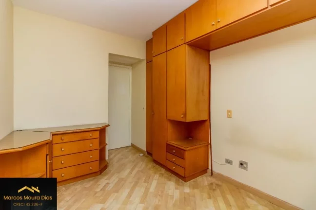 Imagem Apartamento Pompéia 72m², 2 dormitórios (1 suíte) , 2 vagas de garagem, sacada com vista livre