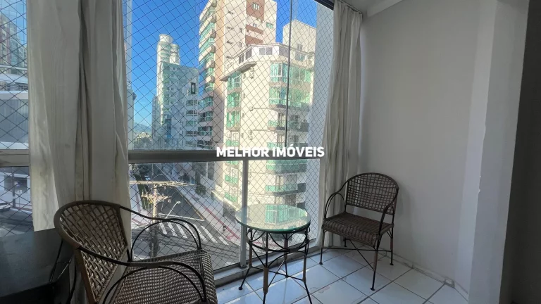 Imagem Apartamento com 02 quartos à Venda na quadra do mar de Balneário Camboriú