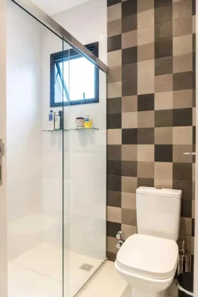 Imagem Casa moderna com 3 dormitórios sendo 1 suíte e 2 demi e 2 vagas, Ariribá - Balneário Camboriú/SC