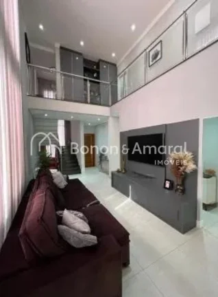 Imagem Linda casa à venda no Condomínio Portal do Jequitibá, em Valinhos/SP, com 3 suítes, todas com va...