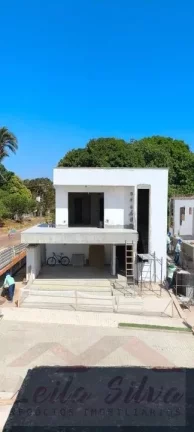 Imagem Casa em Condomínio para Venda em Teresina, Morros, 4 dormitórios, 4 suítes, 5 banheiros, 2 vagas