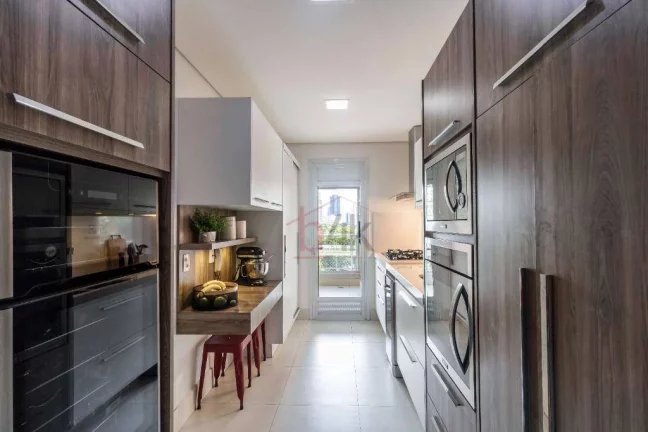 Imagem Venda: Apartamento de 134m² com Varanda Gourmet na Rua Arizona