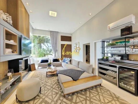 Imagem Casa térrea no Enseada com piscina aquecida e 4 suítes