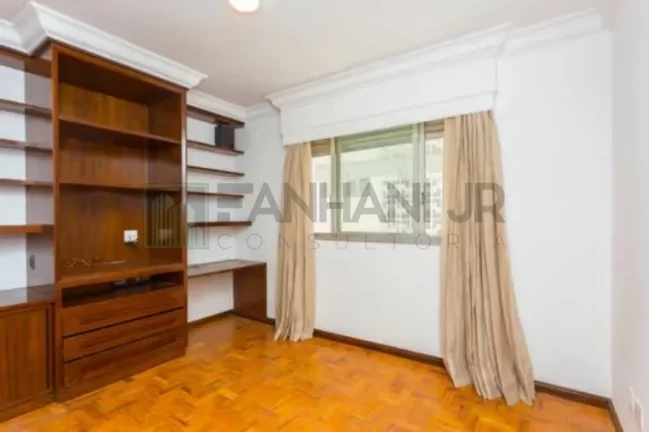 Imagem Imperdível! Apartamento à venda no Jardim Paulista São Paulo-SP: 3 quartos, 1 suíte, 2 salas, 4 banheiros, 2 vagas, 230m².