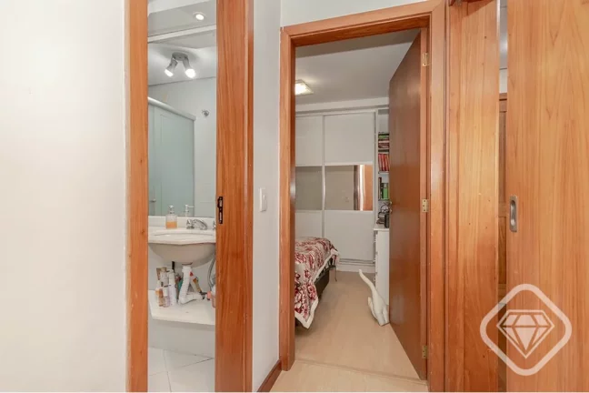 Imagem Apartamento completo no coração da Tristeza

Uma oportunidade rara em uma das localizações mais ...