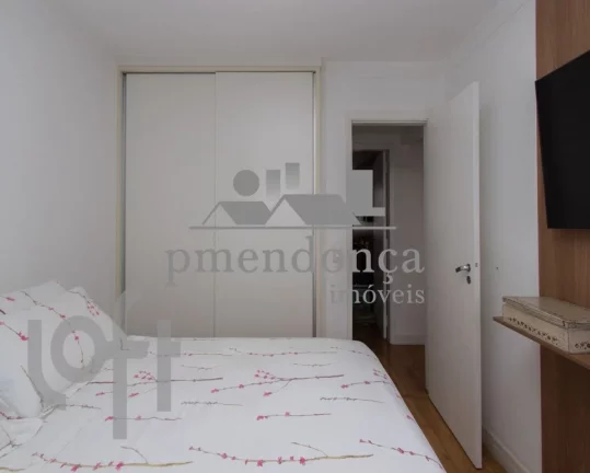 Imagem Apartamento localizado no Bairro de Pinheiros com 94m², 3 quartos (1 suite ) e 1 vaga.