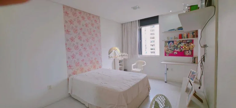 Imagem Graça: 130m², 3 quartos com 1 suíte, andar alto, nascente, vista livre e varanda integrada à sala.