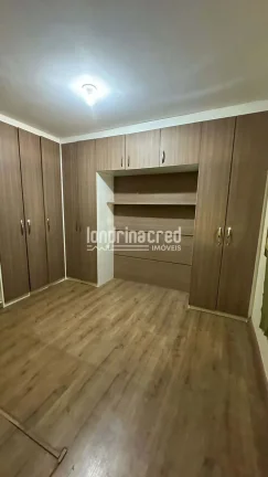 Imagem Casa ampla no Jardim das Palmeiras, zona norte de Londrina, com 3 quartos, 3 banheiros, churrasqueira, terraço e 178m² de área construída