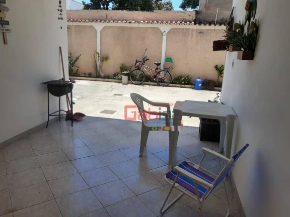 Imagem Casa com 3 dormitórios à venda, 79 m² por R$ 430.000,00 - São Cristóvão - Cabo Frio/RJ