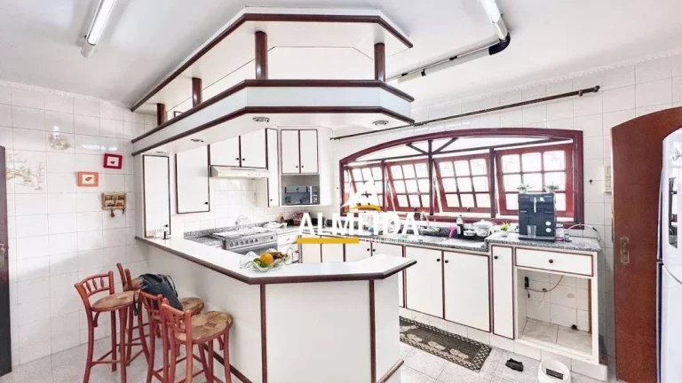 Imagem Casa com 3 dormitórios à venda, 393 m² por R$ 1.450.000,00 - Centro - Santa Gertrudes/SP