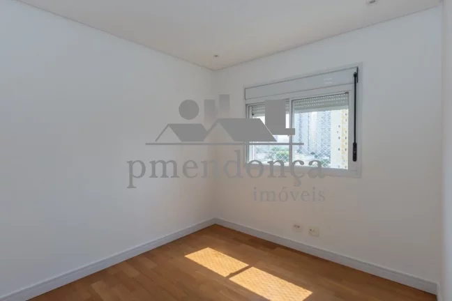 Imagem Apartamento excelente na Vila Romana com 4 quartos (3 suítes) e 3 vagas, 172m²